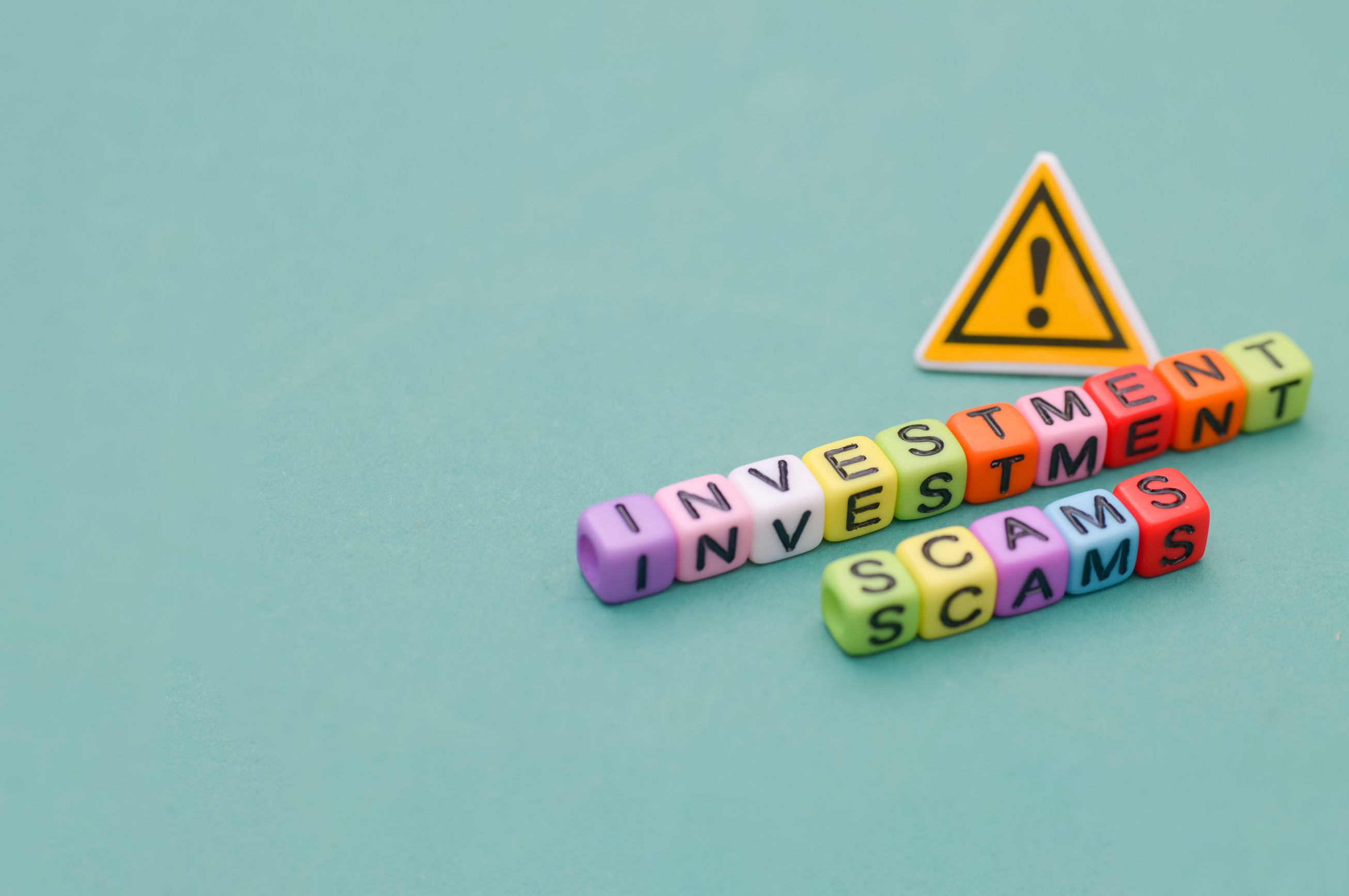 img-invest-scam